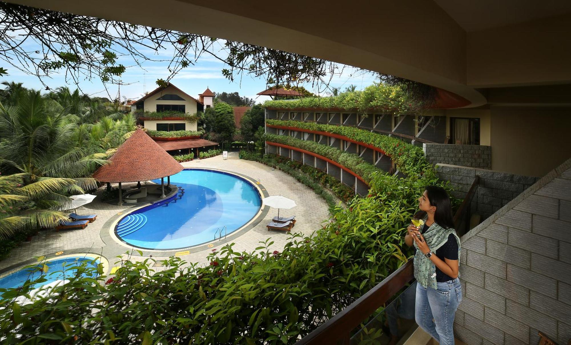 Uday Suites - The Airport Hotel Thiruvananthapuram Zewnętrze zdjęcie