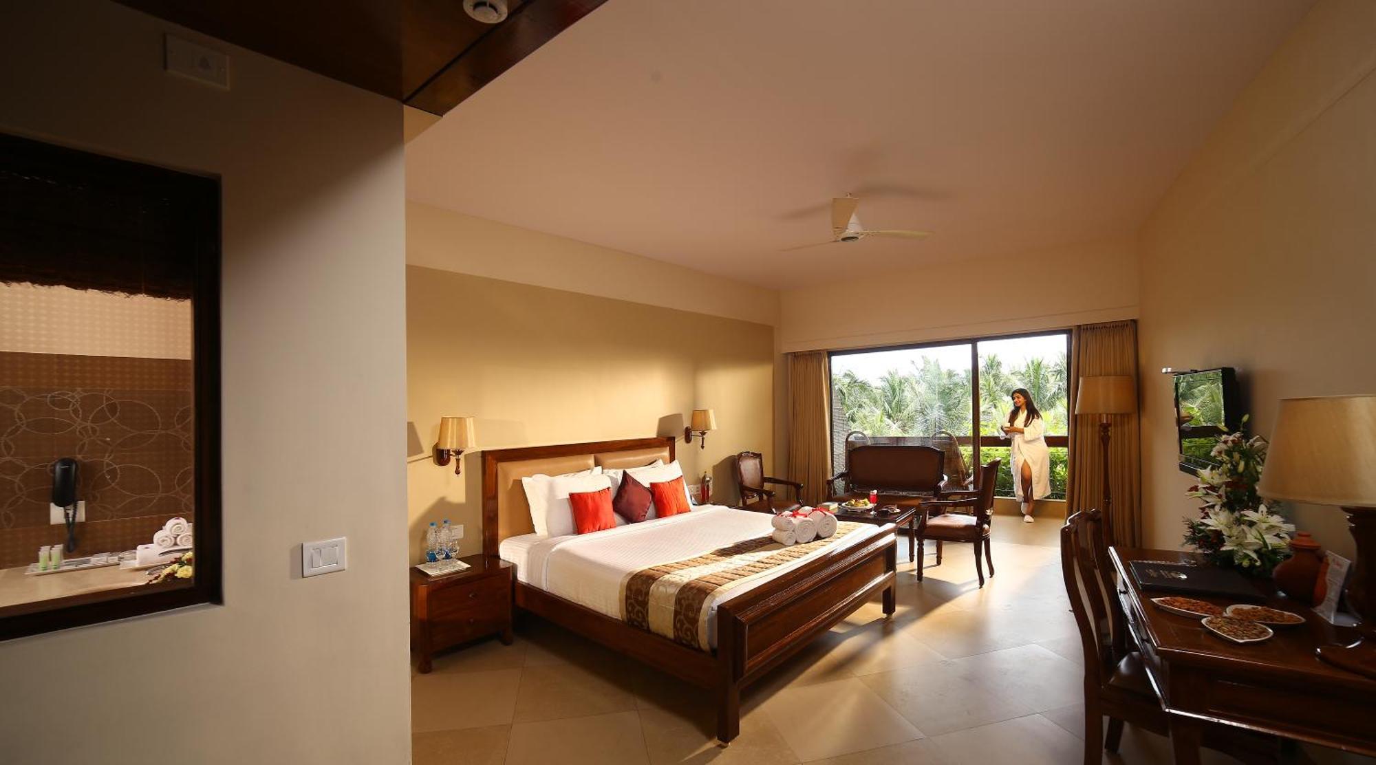 Uday Suites - The Airport Hotel Thiruvananthapuram Zewnętrze zdjęcie