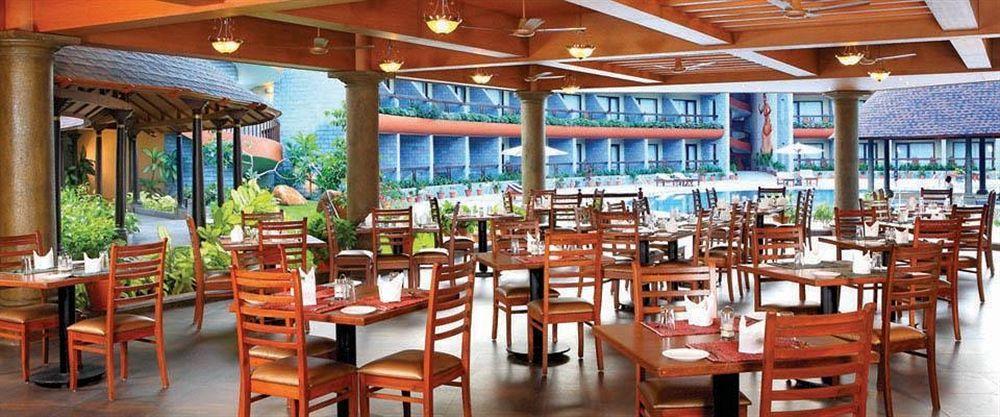 Uday Suites - The Airport Hotel Thiruvananthapuram Zewnętrze zdjęcie