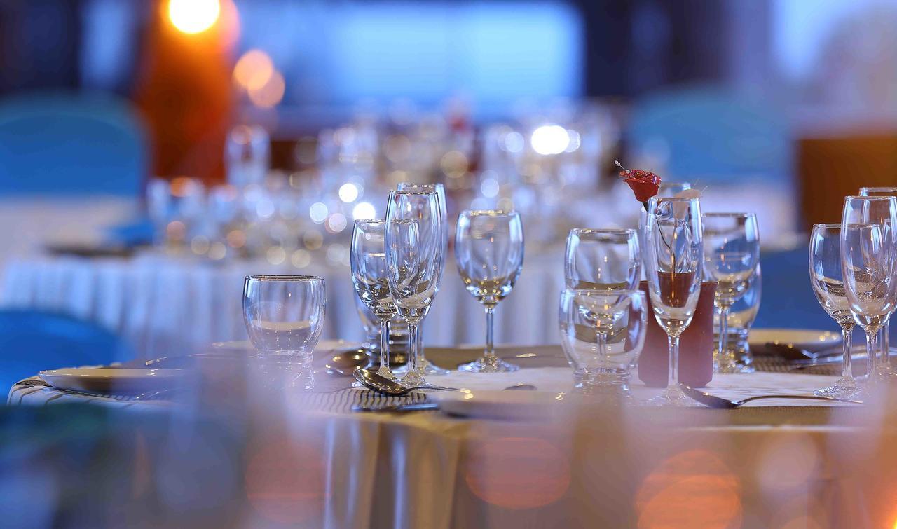 Uday Suites - The Airport Hotel Thiruvananthapuram Zewnętrze zdjęcie
